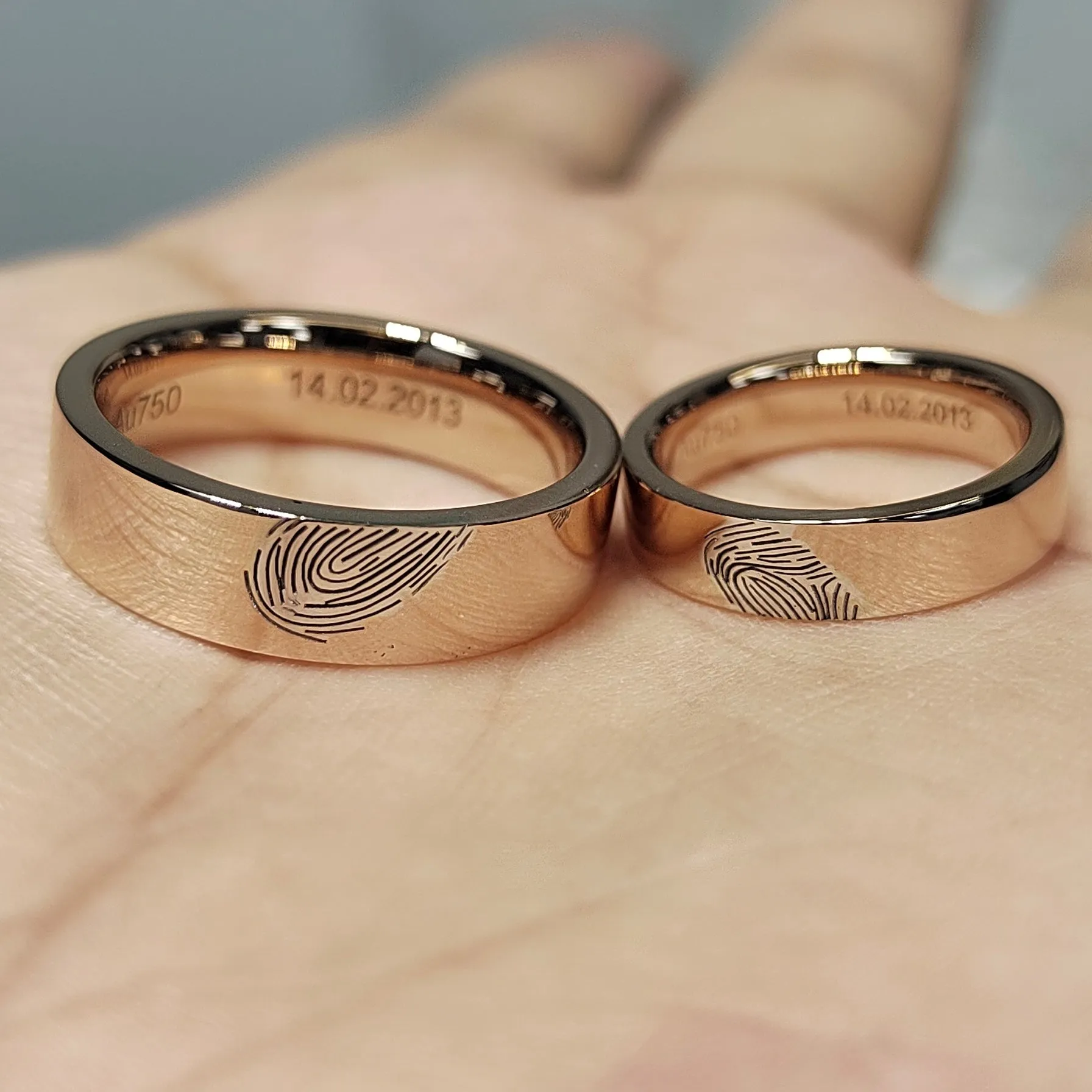 18K Rose Gold Fingerprint Wedding Bands