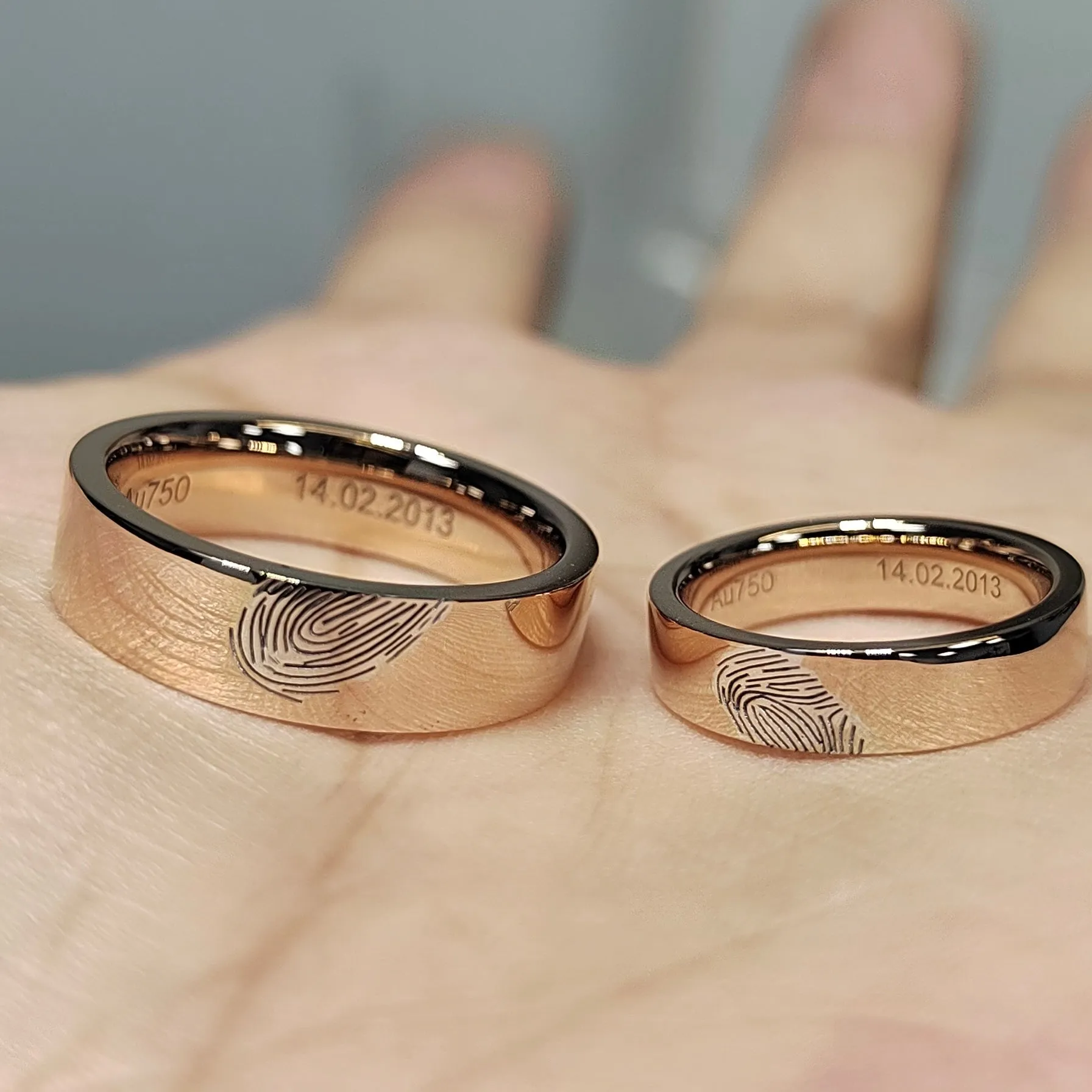 18K Rose Gold Fingerprint Wedding Bands