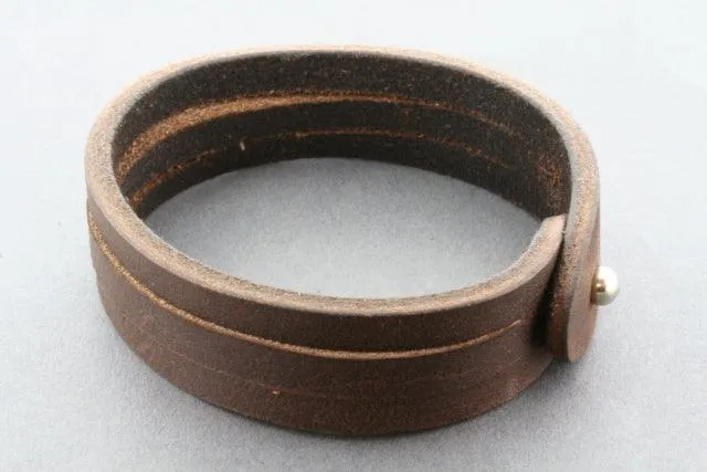 2 cut leather cuff - choc