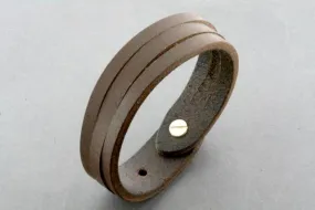 2 cut leather cuff - choc