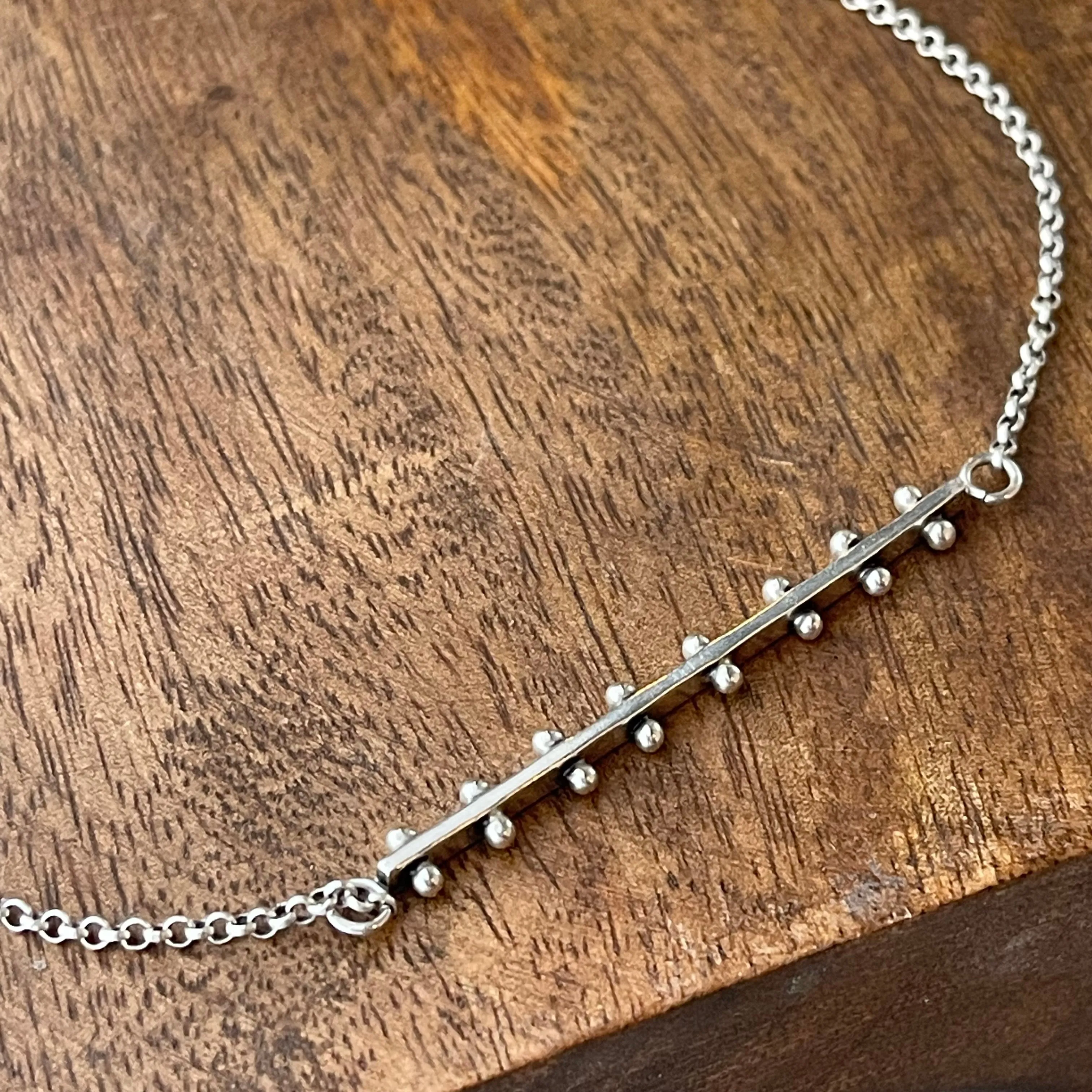 Dotted Bar Necklace