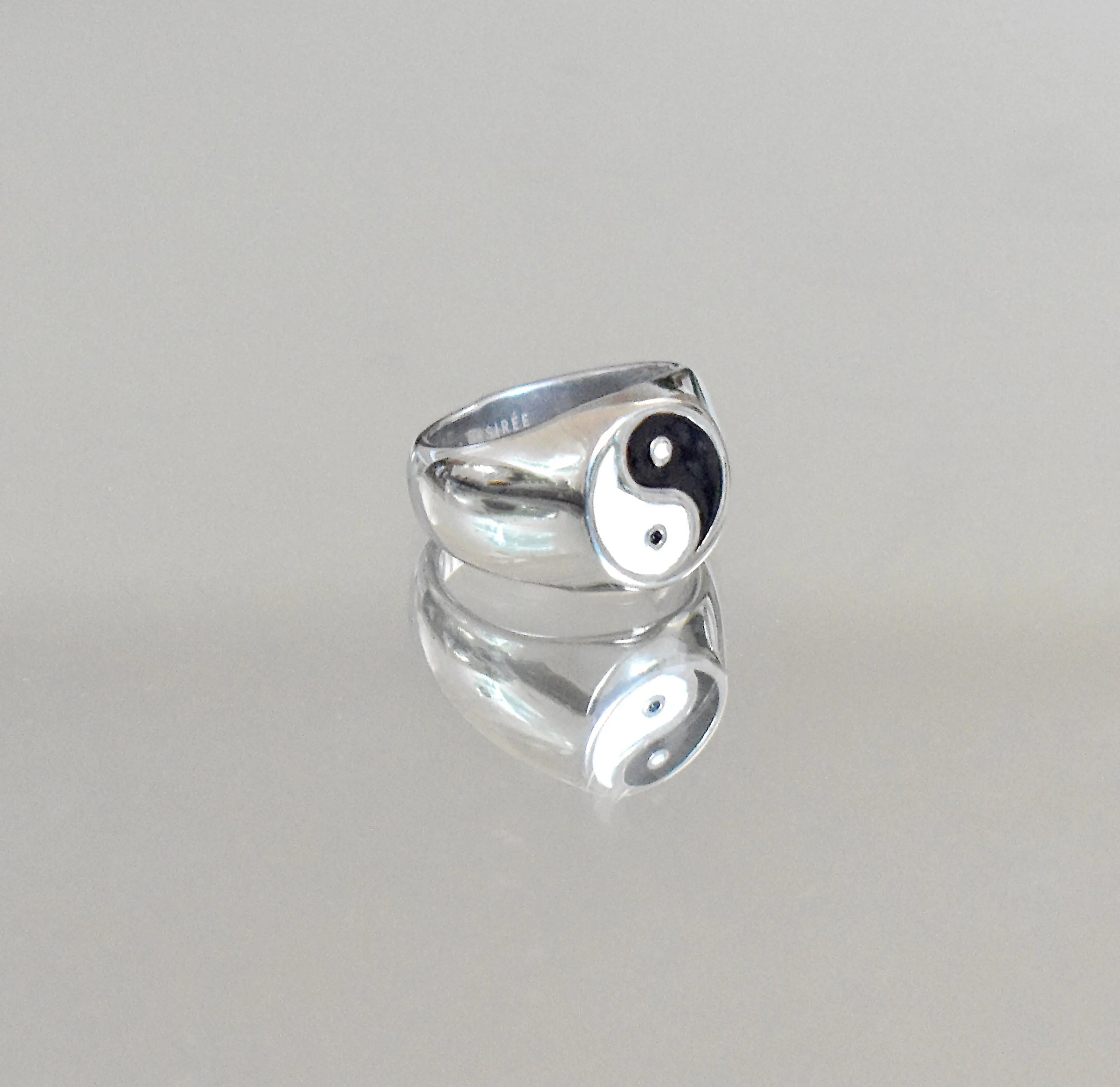 HAVEN SILVER YIN YANG SIGNET RING