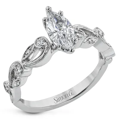 Marquise-cut Trellis Engagement Ring & Matching Wedding Band in 18k Gold with Diamonds