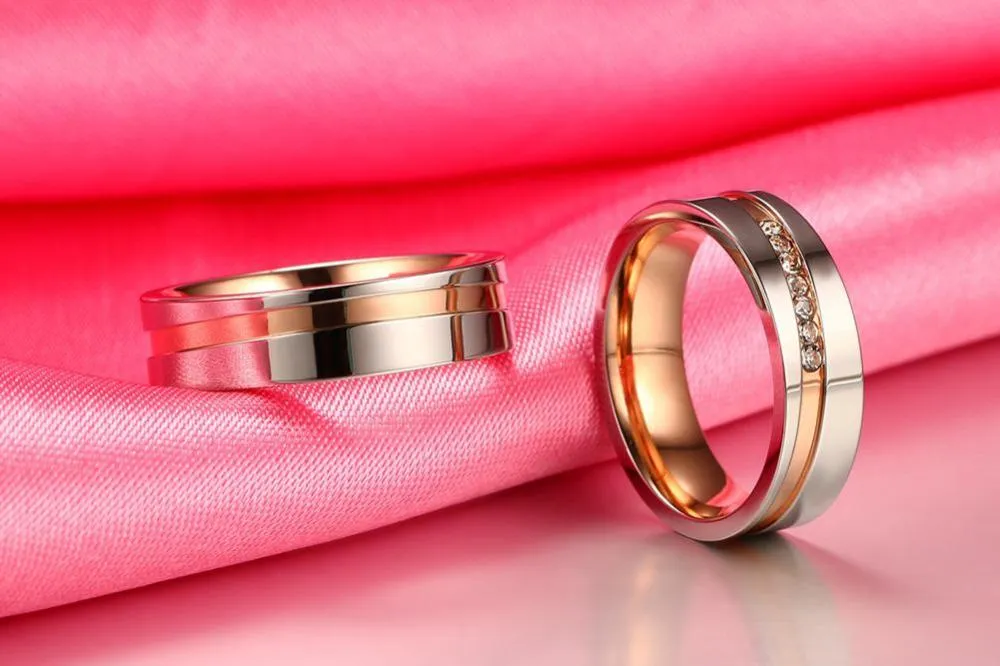 Polished Rose Gold Rhinestone Couple's Rings