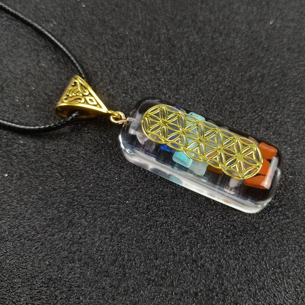 Retro Reiki Healing Colorful Chips Stone Natural Chakra Orgone Energy Pendant Necklace Pendulum Amulet Orgonite Crystal Necklace